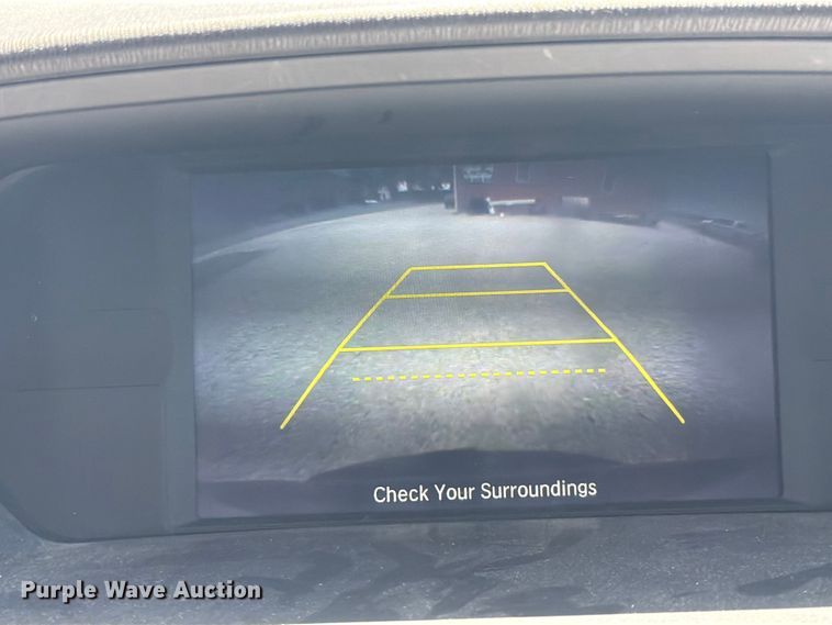 image for item FI0304 2014 Honda Odyssey van
