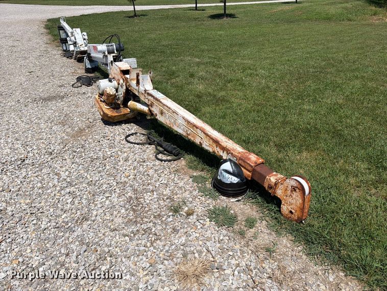 image for item FI0305 Ideal Crane Liberator 4000 truck crane