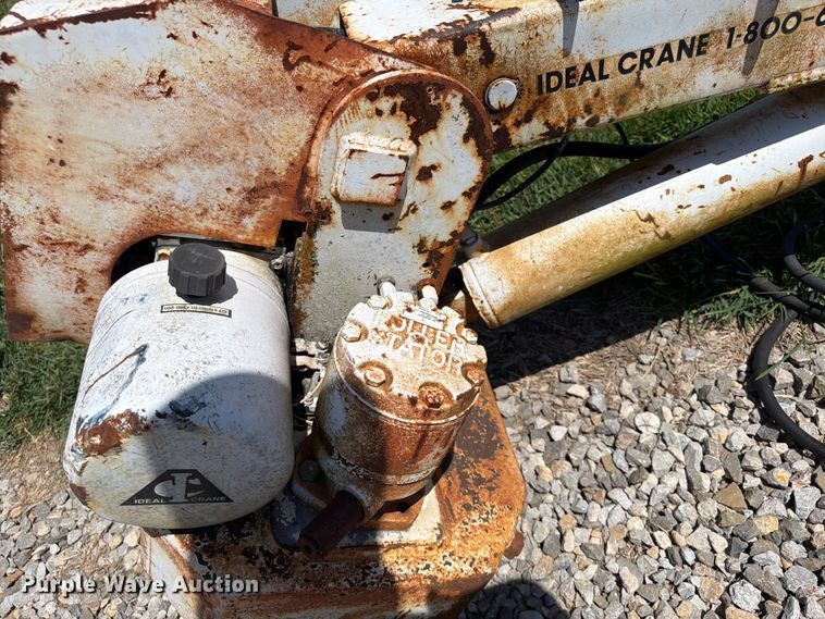 image for item FI0305 Ideal Crane Liberator 4000 truck crane