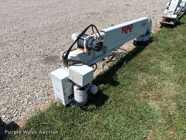 image for item FI0306 RKI 3200-3ERX15 truck crane