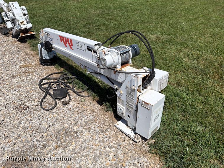 image for item FI0306 RKI 3200-3ERX15 truck crane