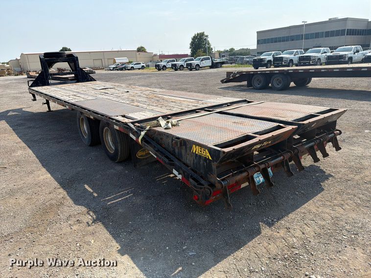 image for item FI0324 2015 Big Tex equipment trailer