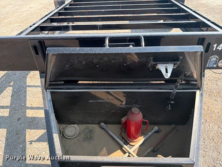 image for item FI0325 2024 Maxey Trailers Maxx-D flatbed trailer