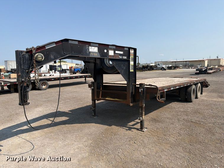 2015 Carry On Trailer Corporation equipment trailer