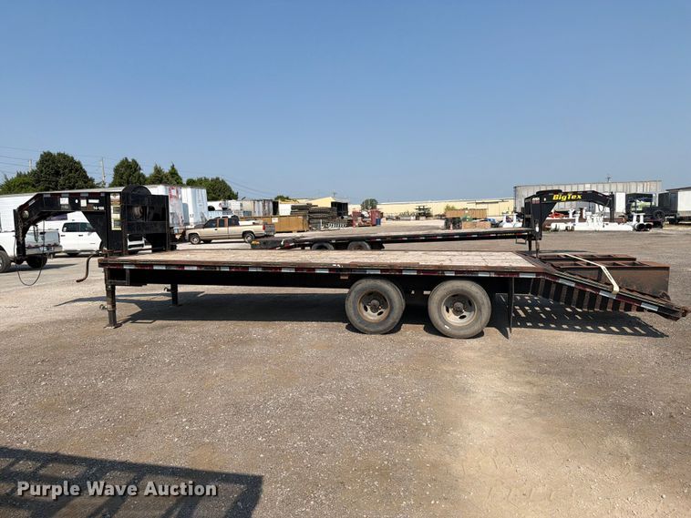 image for item FI0328 2015 Carry On Trailer Corporation equipment trailer