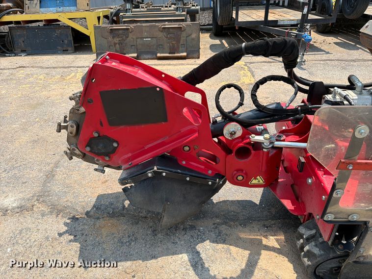image for item FI0336 Barreto 30-SG stump grinder
