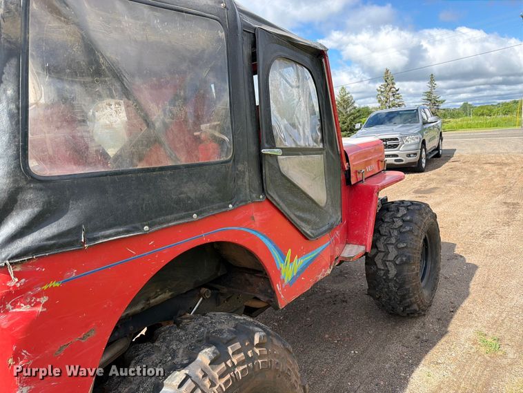 image for item FK0292 1961 Willys CJ3B SUV