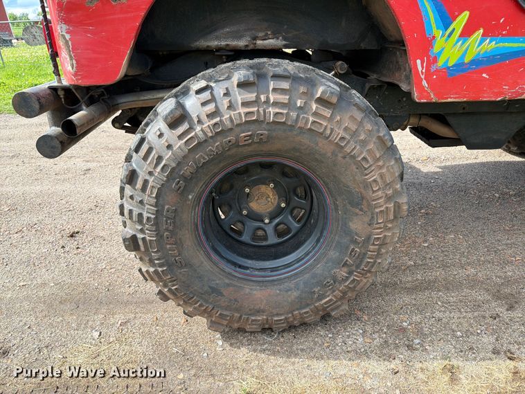 image for item FK0292 1961 Willys CJ3B SUV