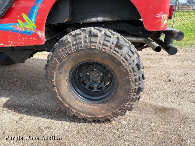 image for item FK0292 1961 Willys CJ3B SUV