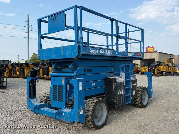2015 Genie GS-5390 scissor lift