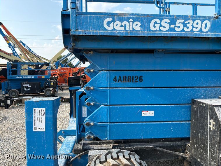 image for item FK3035 2015 Genie GS-5390 scissor lift