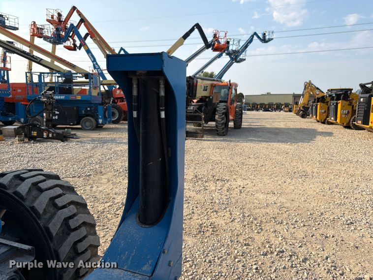 image for item FK3035 2015 Genie GS-5390 scissor lift