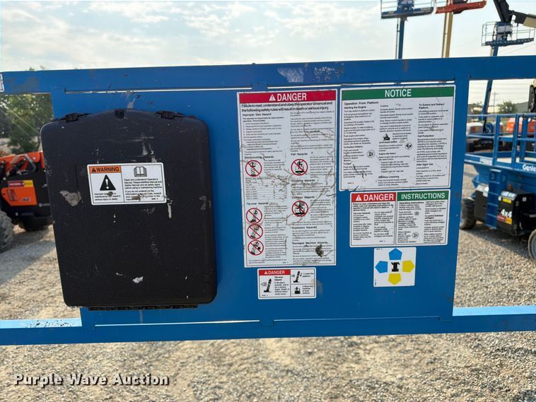 image for item FK3035 2015 Genie GS-5390 scissor lift
