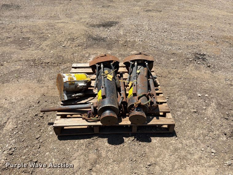 image for item FK3189 (3) jacks