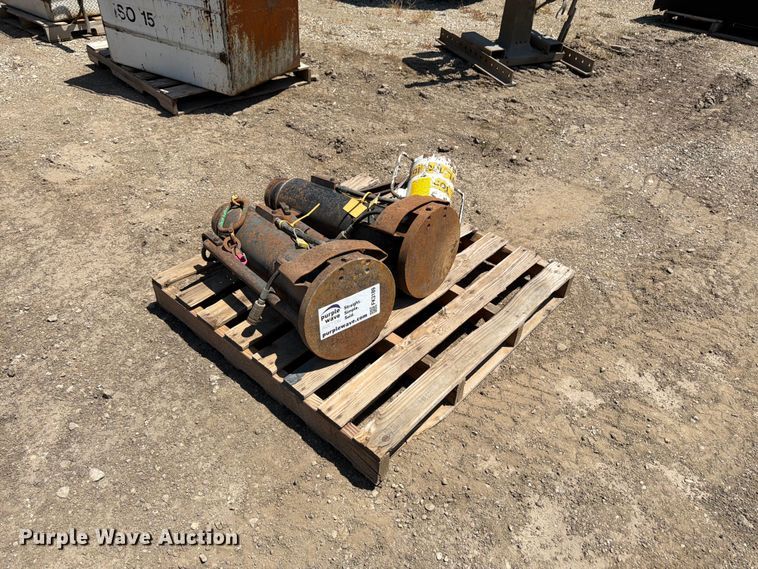 image for item FK3189 (3) jacks