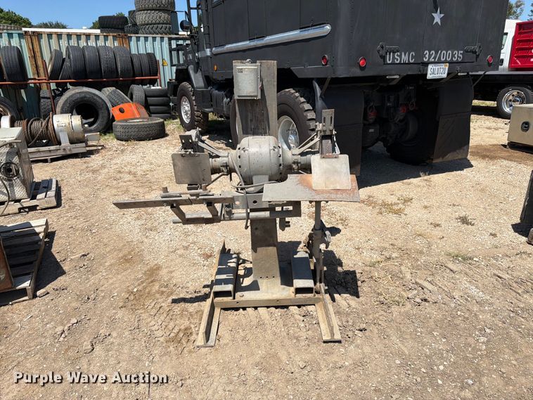image for item FK3190 Hobart Bros Co grinder