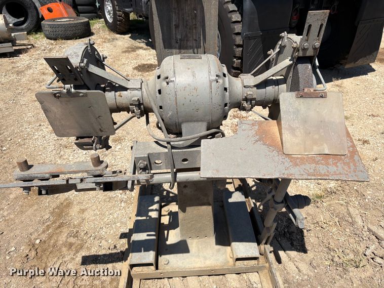 image for item FK3190 Hobart Bros Co grinder