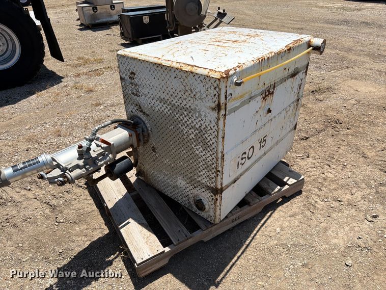 image for item FK3191 Tank