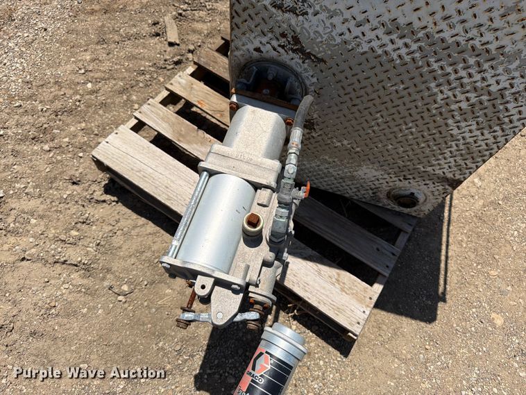 image for item FK3191 Tank