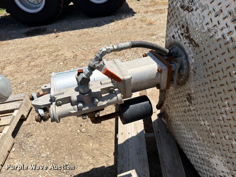 image for item FK3191 Tank