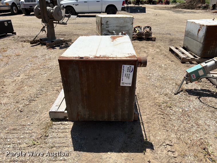 image for item FK3192 Tank