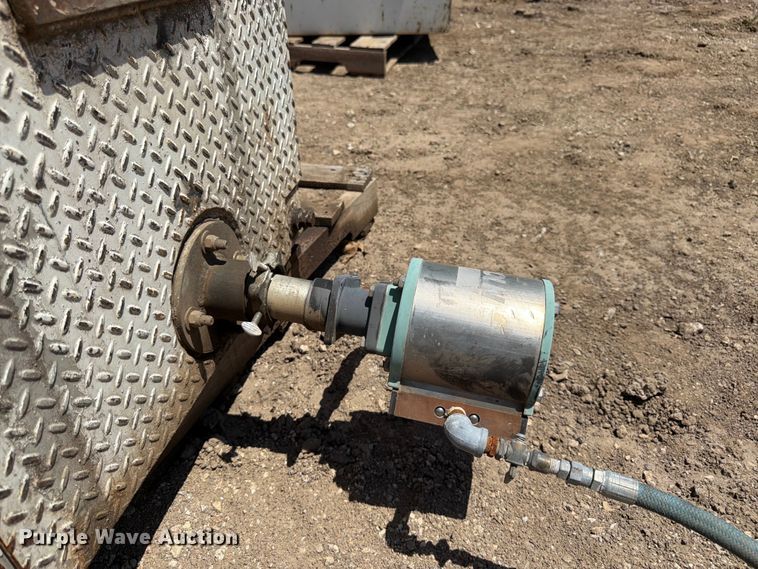 image for item FK3194 Tank