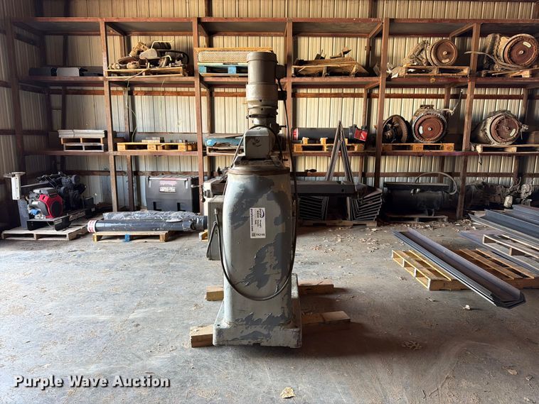 image for item FK3198 Tree Tool and Die Works 2UVR milling machine