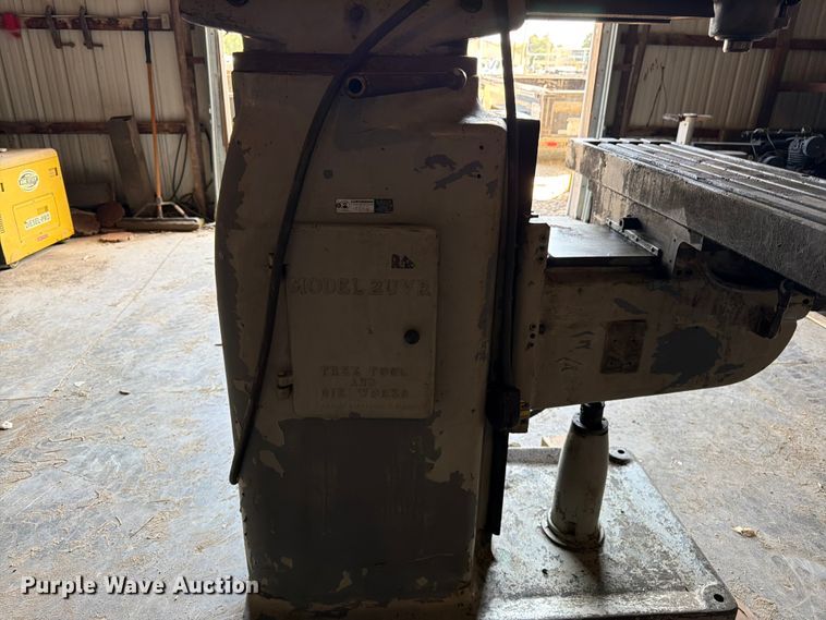 image for item FK3198 Tree Tool and Die Works 2UVR milling machine
