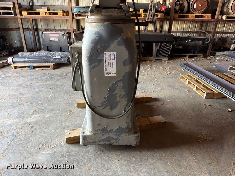image for item FK3198 Tree Tool and Die Works 2UVR milling machine