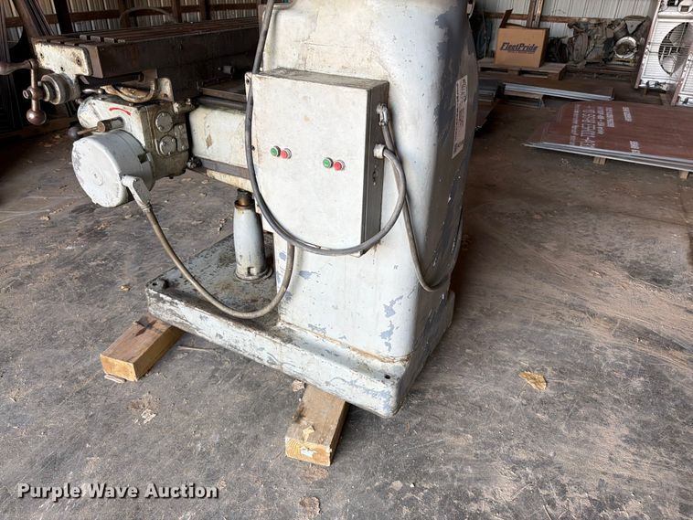 image for item FK3198 Tree Tool and Die Works 2UVR milling machine