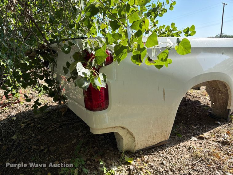 image for item FK3201 Chevrolet pickup bed