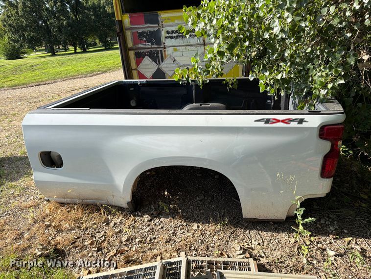 image for item FK3201 Chevrolet pickup bed