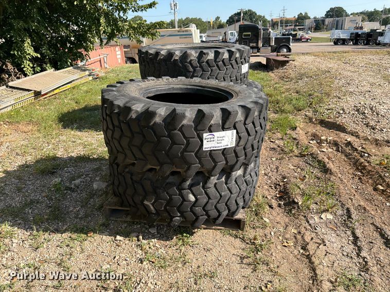 image for item FK3203 (2) Treileborg 420/70B24 tires