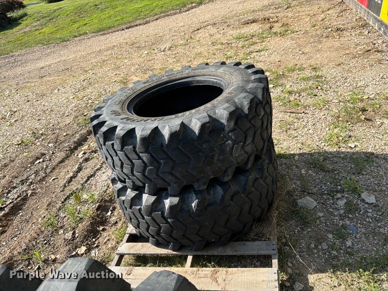 image for item FK3203 (2) Treileborg 420/70B24 tires