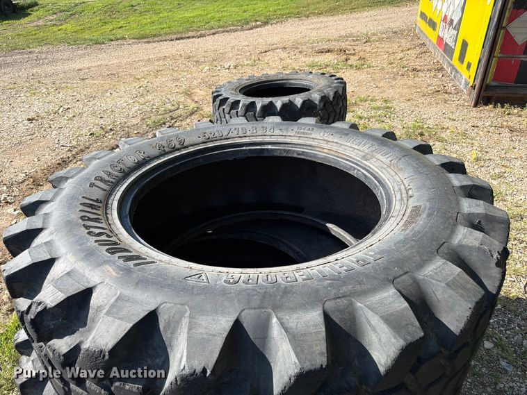 image for item FK3204 (2) Treileborg 520/70B34 tires