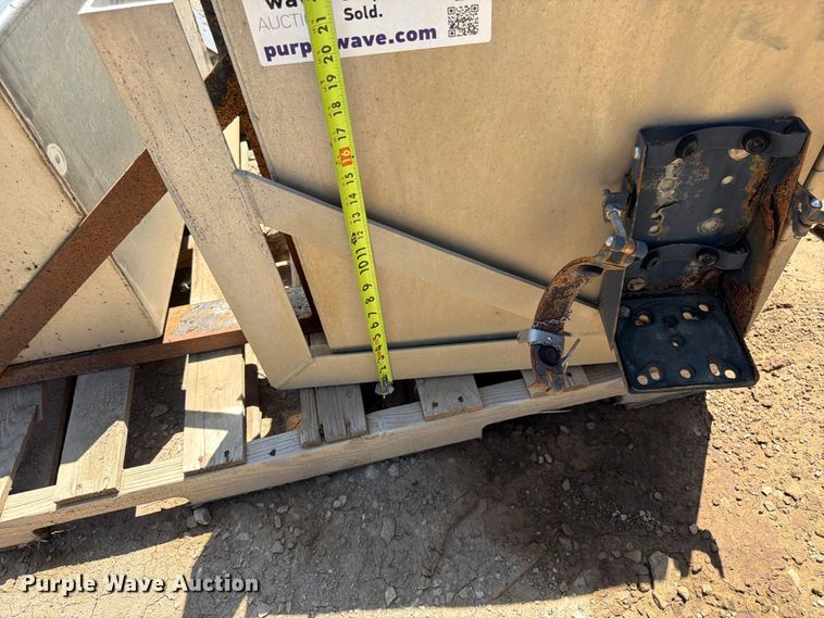 image for item FK3219 (2) toolboxes