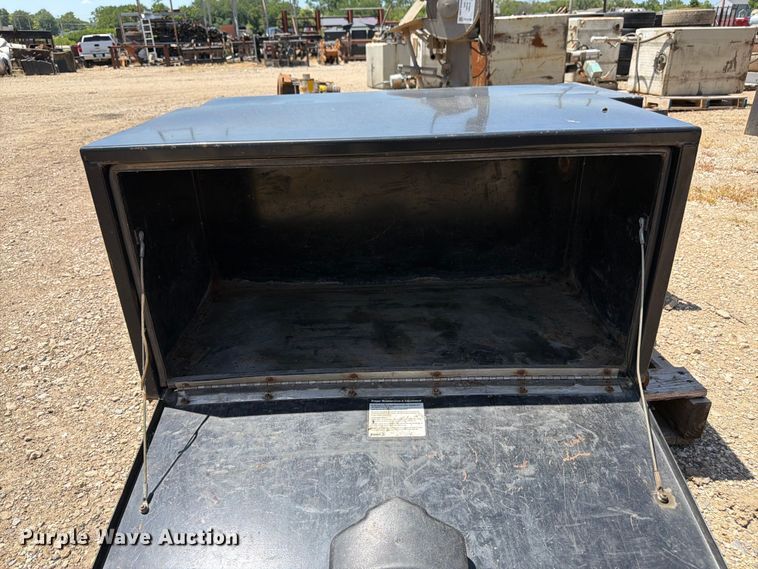 image for item FK3221 (2) Buyers toolboxes