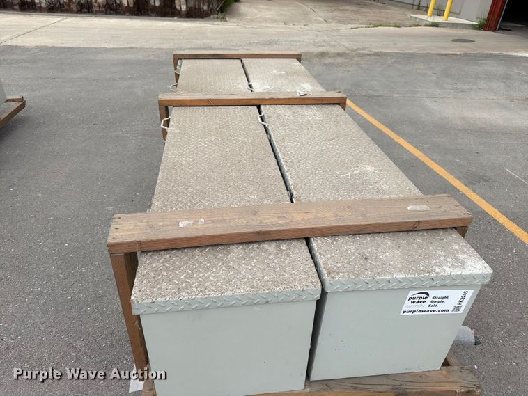 image for item FK3245 (2) toolboxes