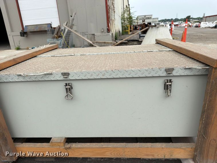 image for item FK3245 (2) toolboxes
