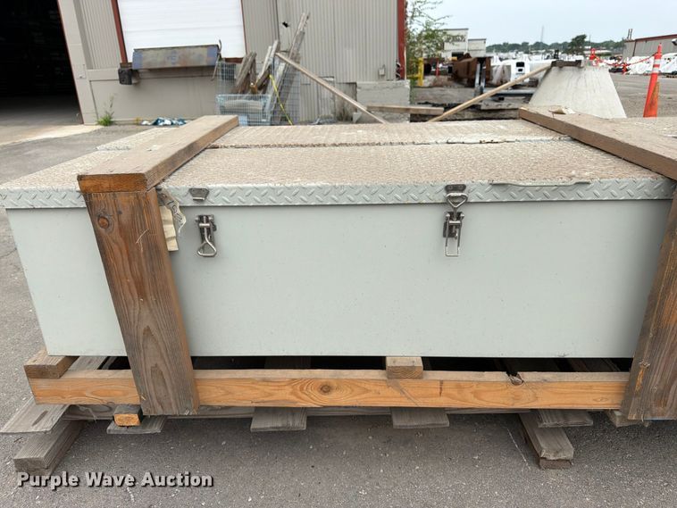 image for item FK3245 (2) toolboxes