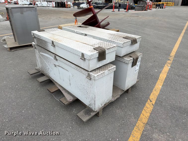 image for item FK3246 (4) toolboxes