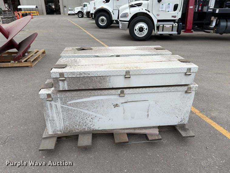 image for item FK3246 (4) toolboxes