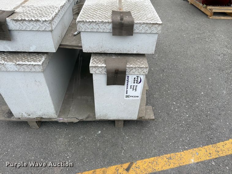 image for item FK3246 (4) toolboxes