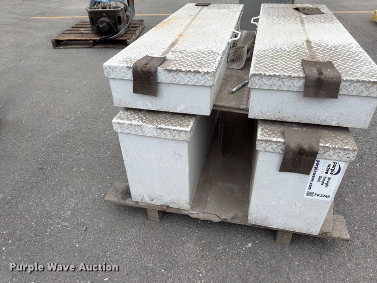 image for item FK3246 (4) toolboxes