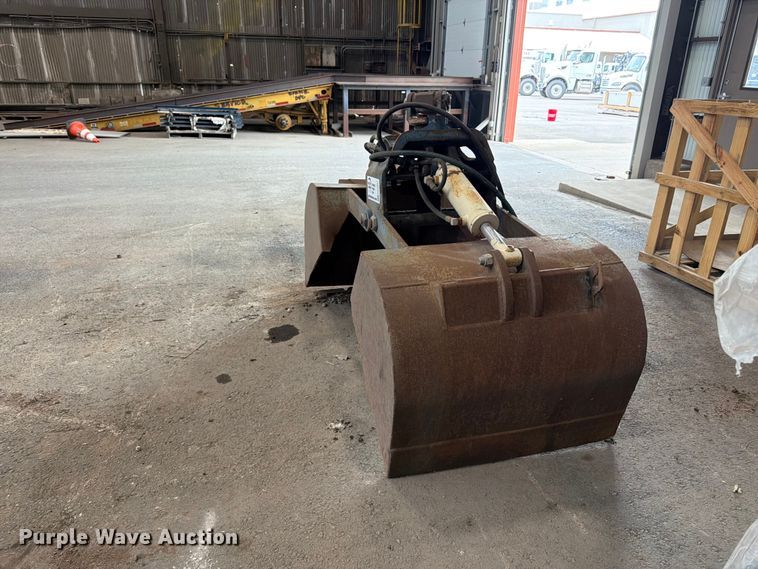 image for item FK3247 Heiden HC28-S-4 clamshell grapple