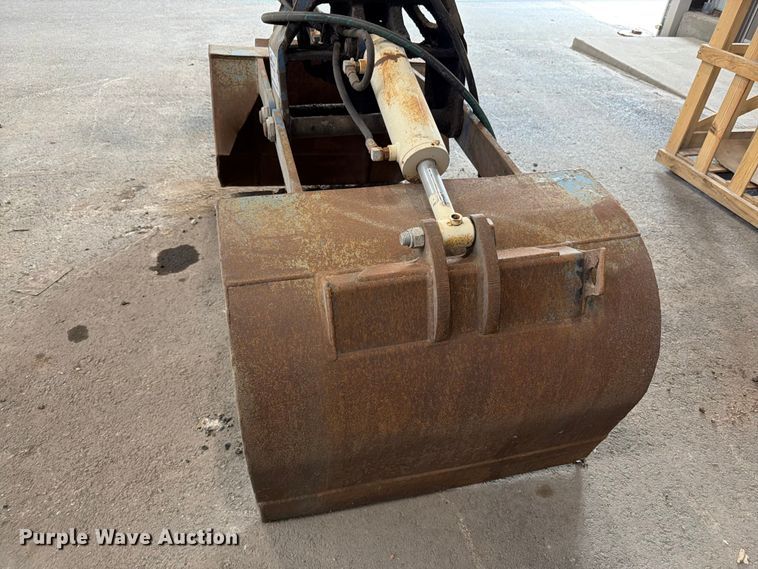 image for item FK3247 Heiden HC28-S-4 clamshell grapple