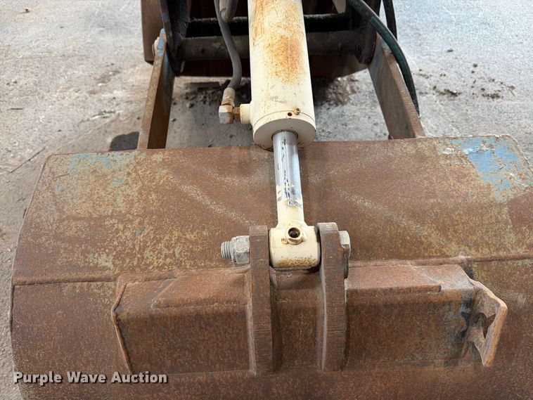 image for item FK3247 Heiden HC28-S-4 clamshell grapple