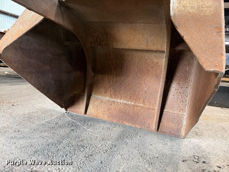 image for item FK3247 Heiden HC28-S-4 clamshell grapple