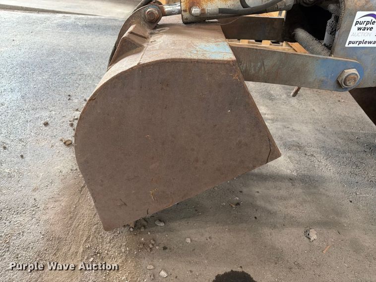 image for item FK3247 Heiden HC28-S-4 clamshell grapple