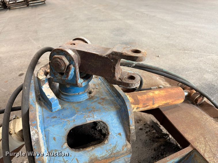 image for item FK3247 Heiden HC28-S-4 clamshell grapple